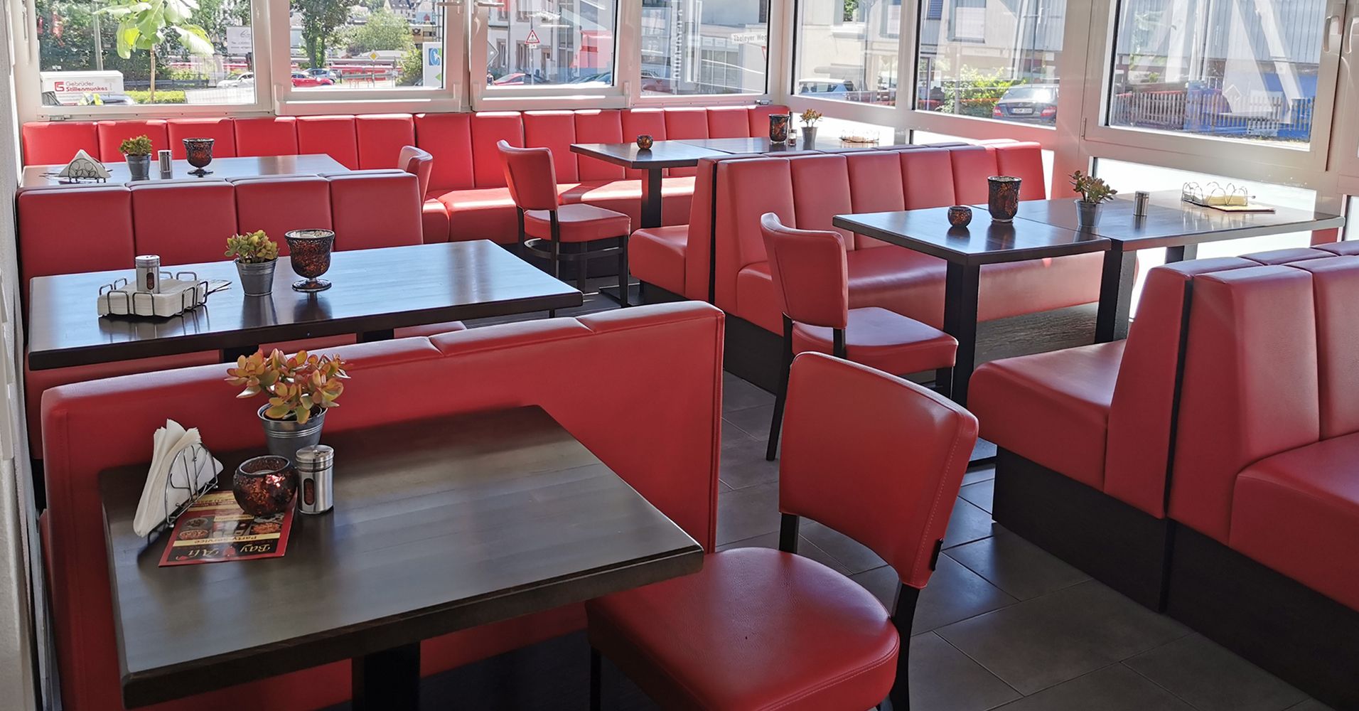 gastronomie-sitzbank-q-103-f-s-_3_2691 Foto: Kalir Ali